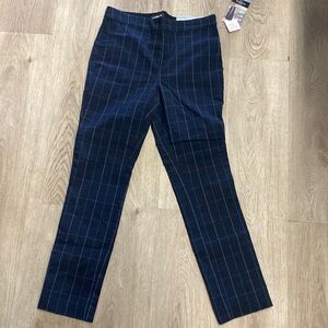 Liz Claiborne Career Ankle pants
